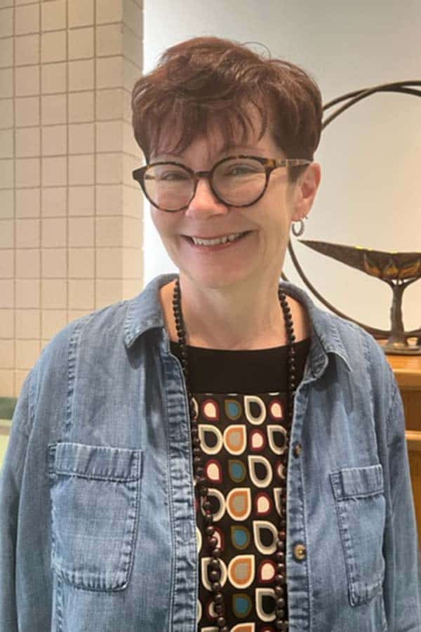 Pastor Karen Richter